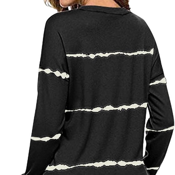 Women’s LARGE NWOT Black Long Sleeve Crewneck Striped Print - Picture 2 of 5